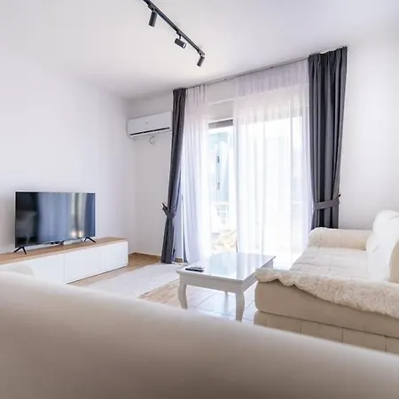 Apartament Regina White 7